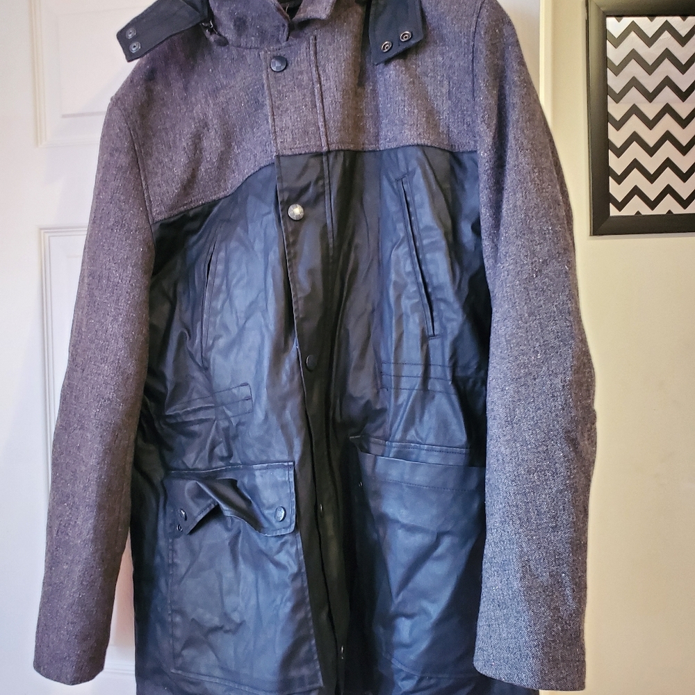 Jacket - Picture 2 of 3